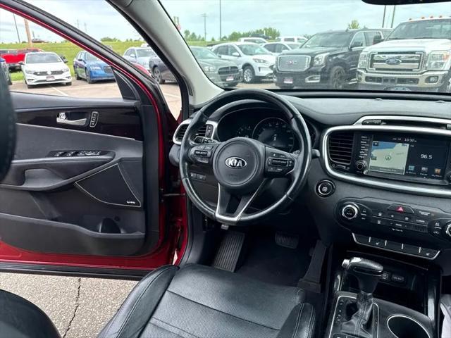 Photo of 2016 Remington Red Kia Sorento