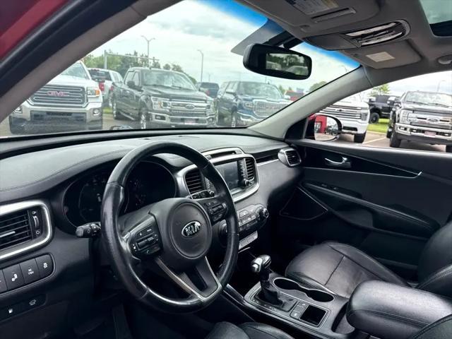 Photo of 2016 Remington Red Kia Sorento
