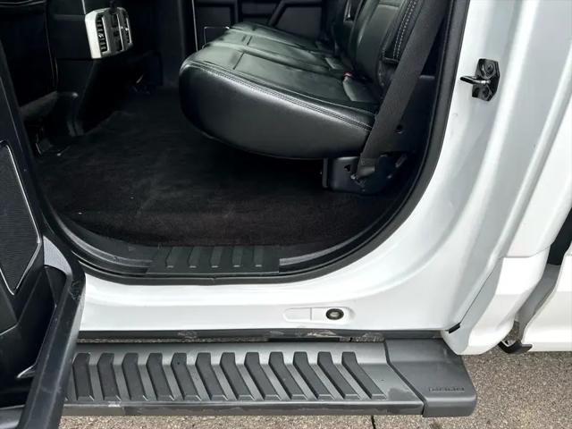 Photo of 2015 White Ford F-150