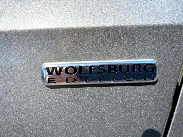 Photo of 2014 Silver Volkswagen Passat