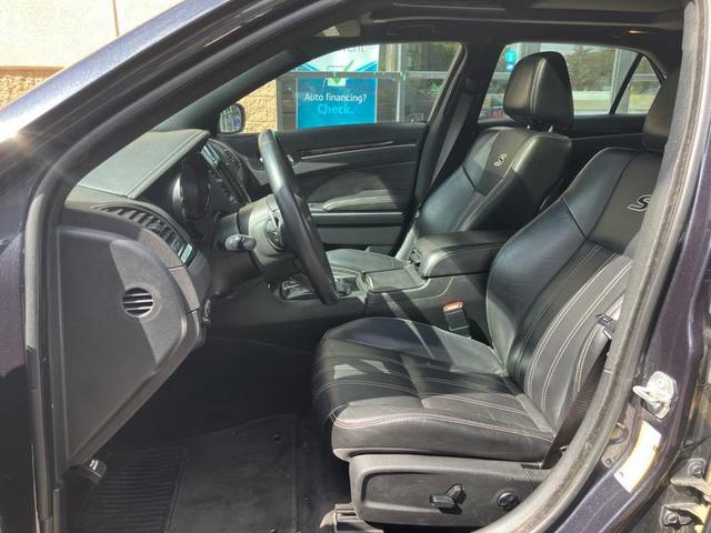 Photo of 2018 Maximum Steel Metallic Clearcoat Chrysler 300