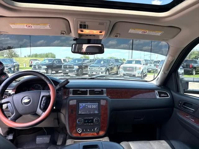 Photo of 2009 Black Chevrolet Silverado 2500