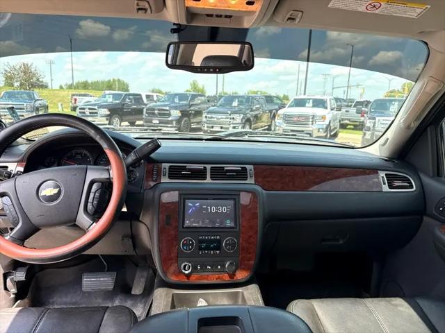 Photo of 2009 Black Chevrolet Silverado 2500