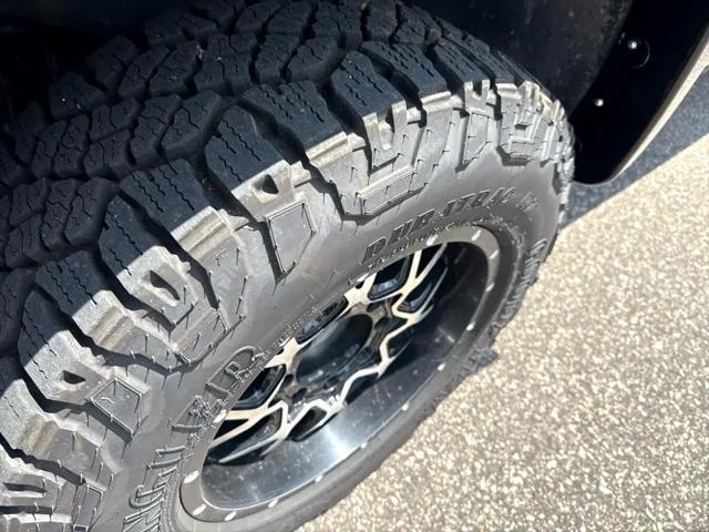 Photo of 2009 Black Chevrolet Silverado 2500