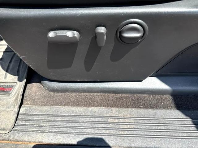 Photo of 2009 Black Chevrolet Silverado 2500