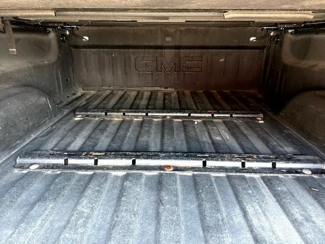 Photo of 2016 Summit White GMC Sierra 3500