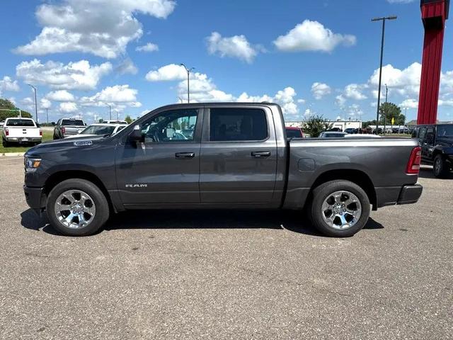 Photo of 2019 Granite Crystal Metallic Clearcoat RAM 1500