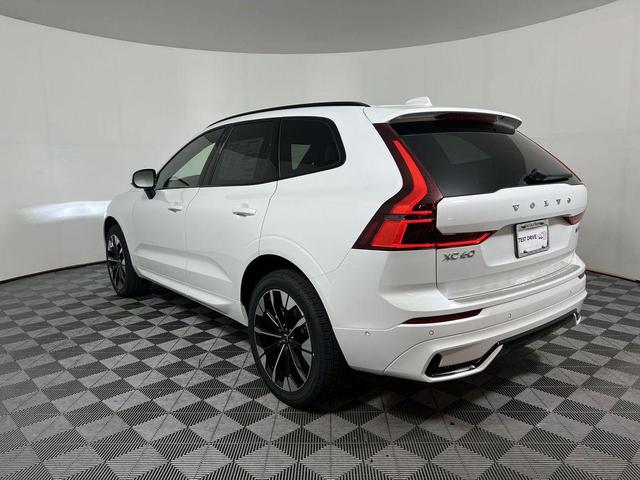 Photo of 2026 Crystal White Metallic Volvo XC60