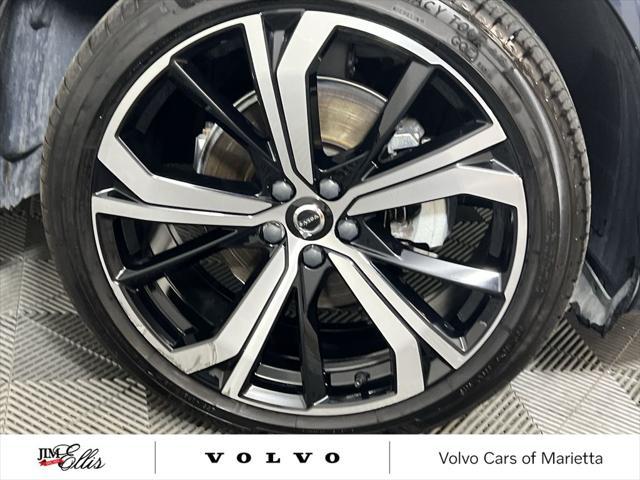 Photo of 2023 Denim Blue Volvo XC60