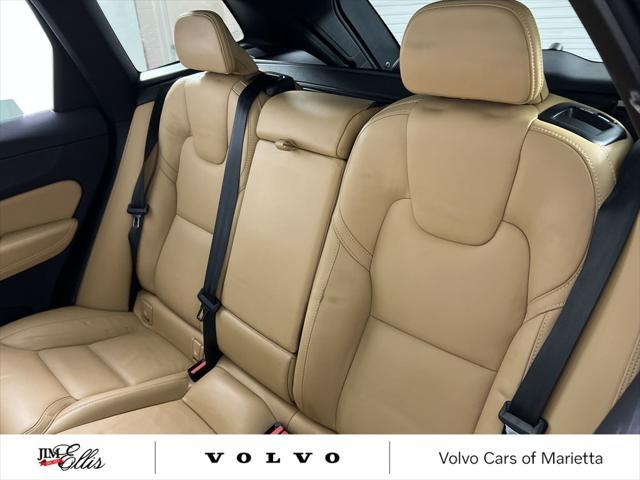 Photo of 2023 Denim Blue Volvo XC60