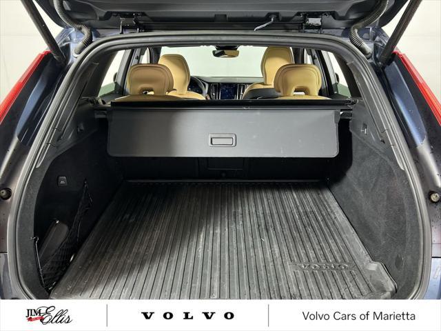 Photo of 2023 Denim Blue Volvo XC60