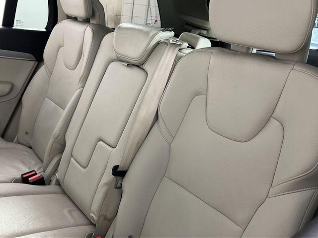 Photo of 2023 Silver Volvo XC90