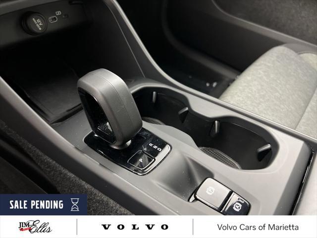 Photo of 2025 Silver Volvo XC40