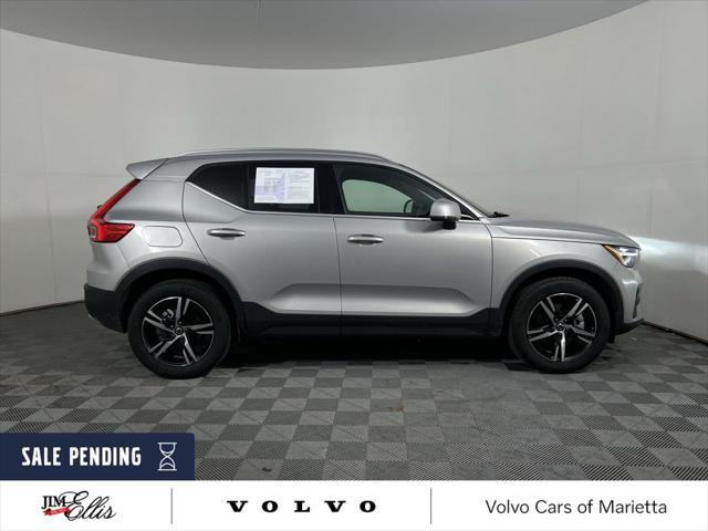 Photo of 2025 Silver Volvo XC40