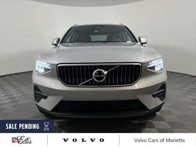 Photo of 2025 Silver Volvo XC40
