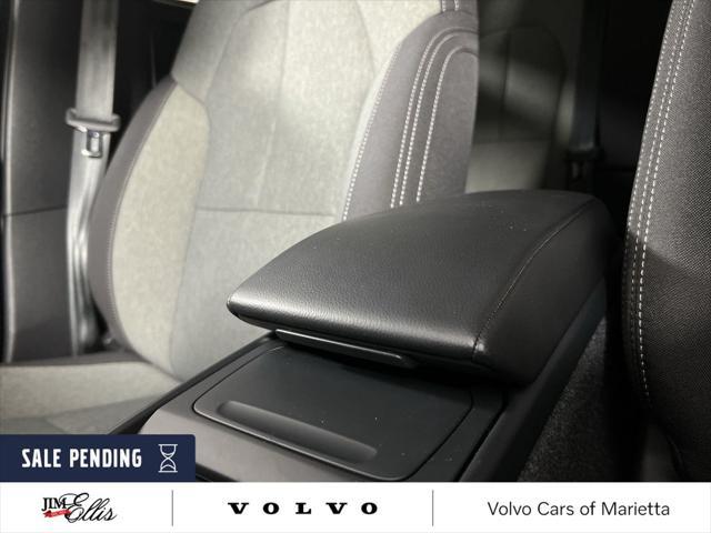 Photo of 2025 Silver Volvo XC40