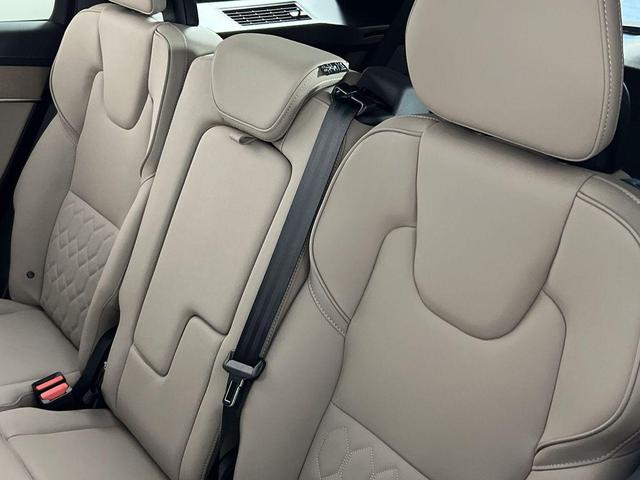 Photo of 2026 Aurora Silver Volvo XC90