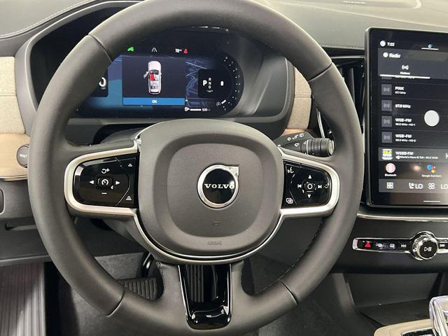 Photo of 2026 Aurora Silver Volvo XC90