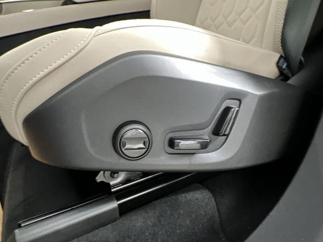 Photo of 2026 Aurora Silver Volvo XC90