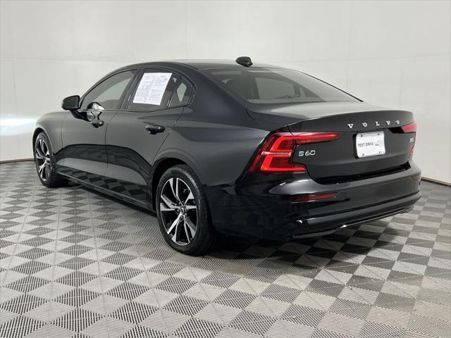 Photo of 2025 Onyx Black Metallic Volvo S60