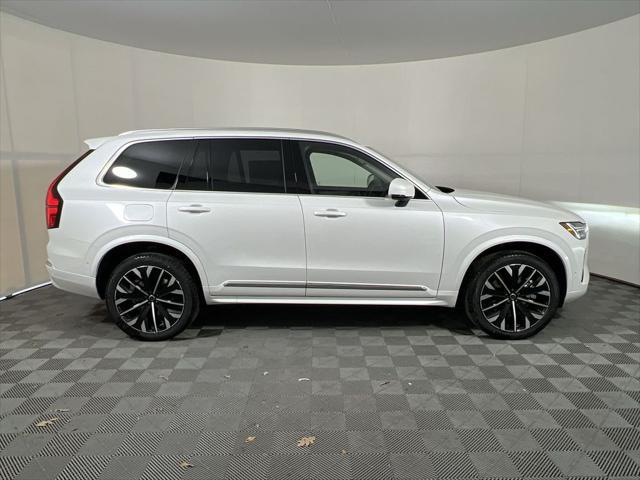Photo of 2025 Crystal White Volvo XC90 Plug-In Hybrid