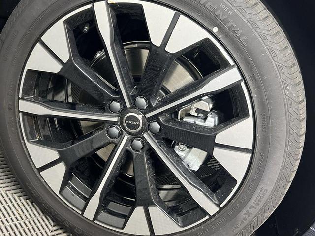 Photo of 2026 Denim Blue Volvo XC60