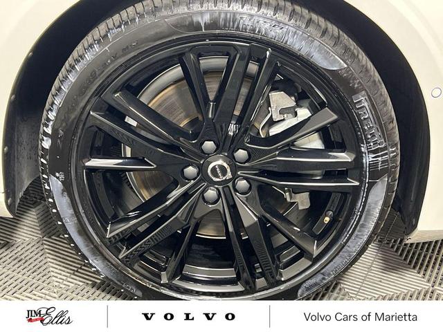 Photo of 2025 Crystal White Pearl Volvo S60 Plug-In Hybrid