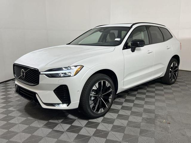 Photo of 2026 Crystal White Metallic Volvo XC60