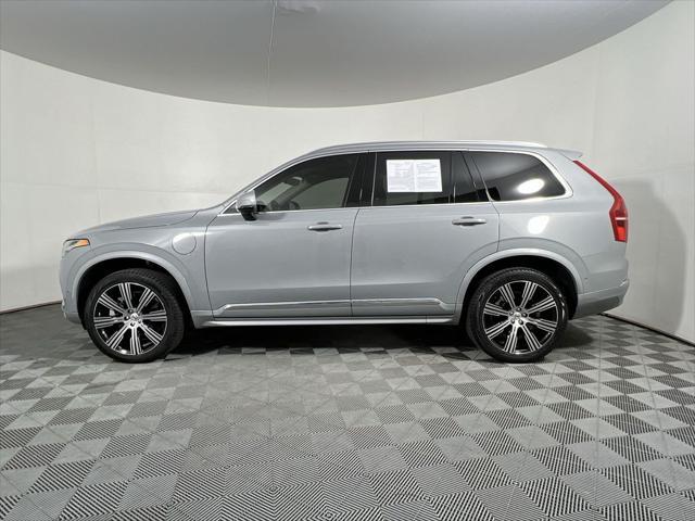Photo of 2025 Gray Volvo XC90 Plug-In Hybrid