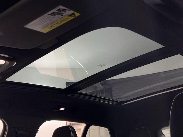 Photo of 2024 Gray Volvo XC40 Recharge Pure Electric
