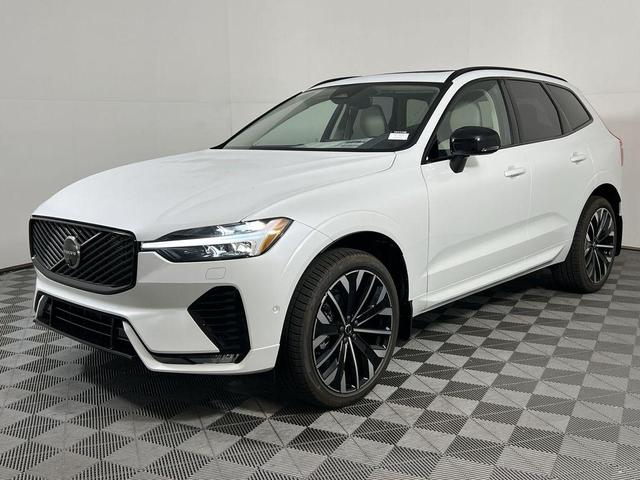 Photo of 2026 Crystal White Metallic Volvo XC60