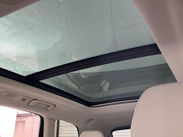 Photo of 2026 Crystal White Metallic Volvo XC60