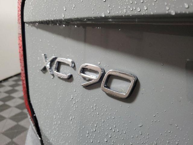 Photo of 2025 Grey Volvo XC90