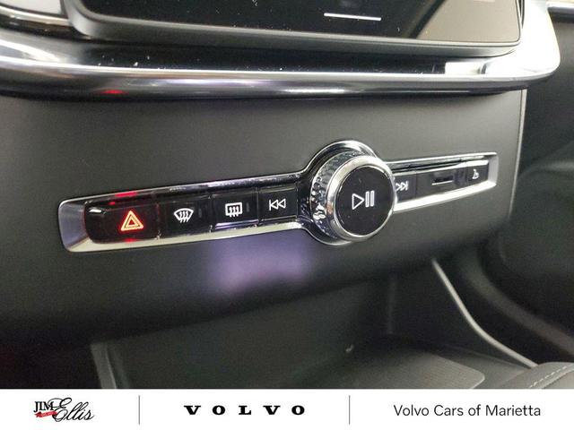 Photo of 2025 Grey Volvo XC90