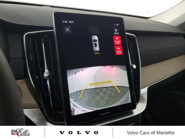 Photo of 2025 Grey Volvo XC90