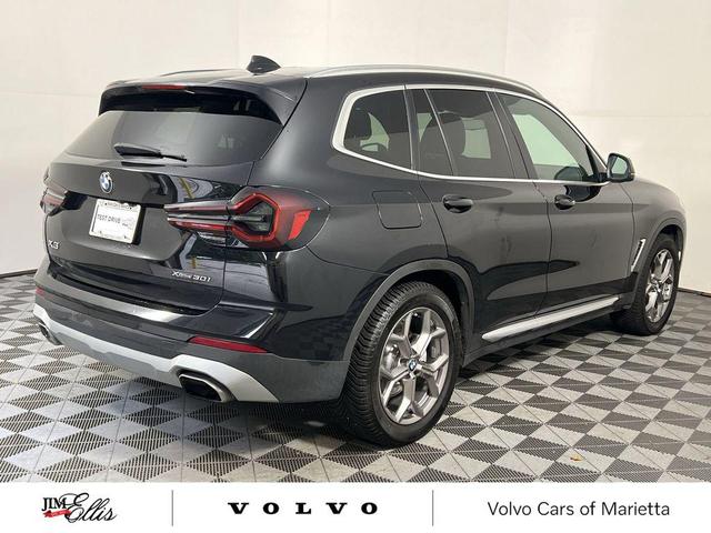 Photo of 2022 Black Sapphire Metallic BMW X3