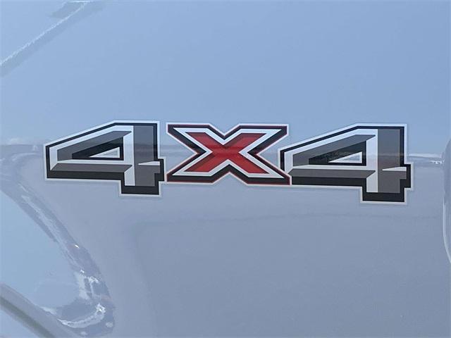 Photo of 2023 Avalanche Ford F-150