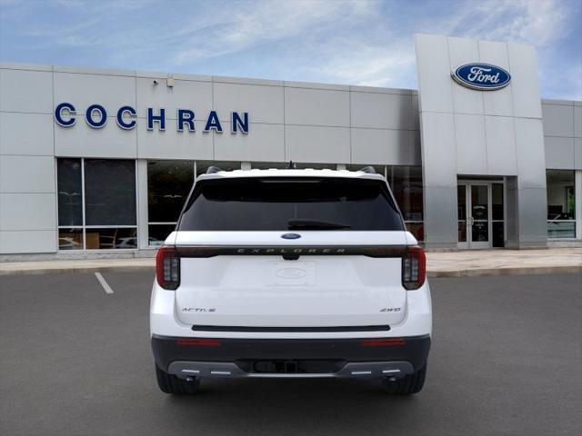 Photo of 2025 White Ford Explorer