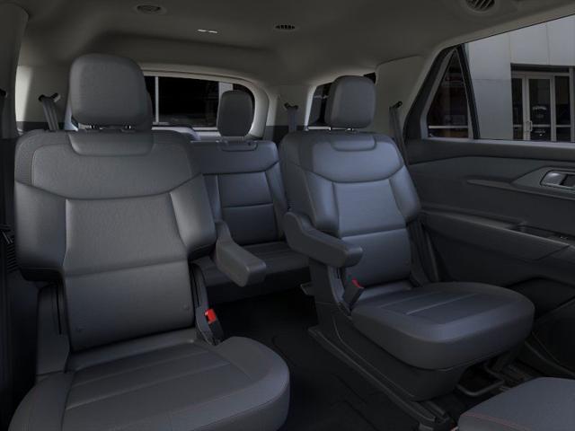 Photo of 2025 White Ford Explorer