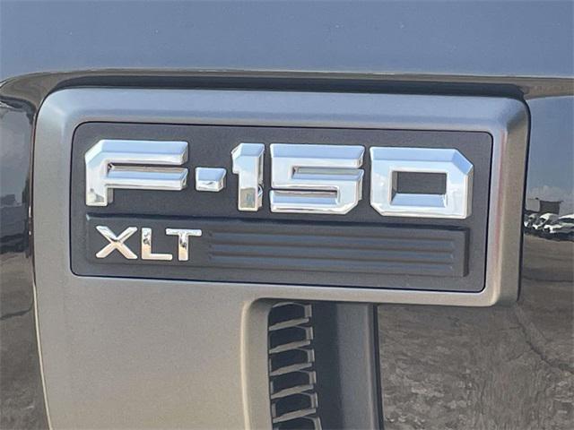Photo of 2023 Agate Black Metallic Ford F-150