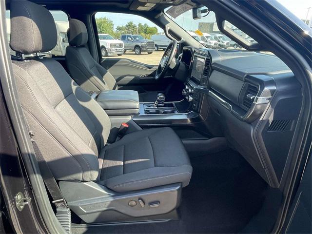 Photo of 2023 Agate Black Metallic Ford F-150