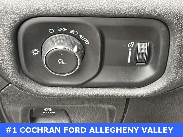 Photo of 2024 Patriot Blue Pearlcoat RAM 1500