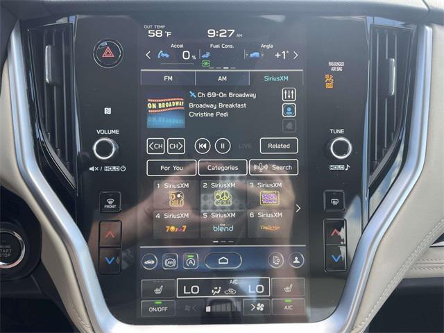 Photo of 2023 Crystal White Pearl Subaru Legacy