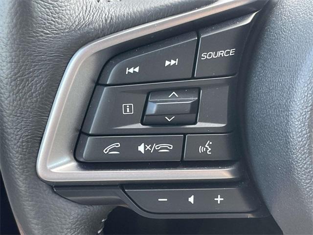 Photo of 2023 Crystal White Pearl Subaru Legacy