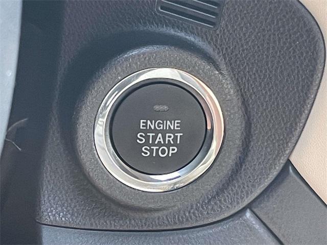 Photo of 2023 Crystal White Pearl Subaru Legacy