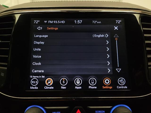 Photo of 2019 Diamond Black Crystal Pearlcoat Jeep Grand Cherokee