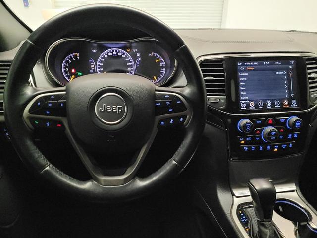 Photo of 2019 Diamond Black Crystal Pearlcoat Jeep Grand Cherokee