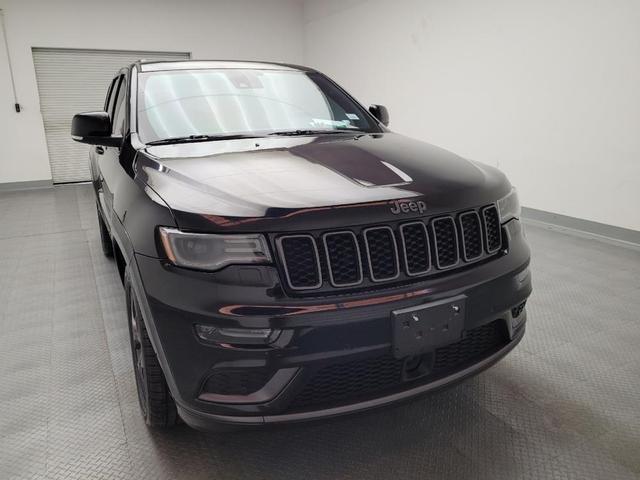 Photo of 2019 Diamond Black Crystal Pearlcoat Jeep Grand Cherokee