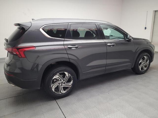 Photo of 2023 Gray Hyundai SANTA FE