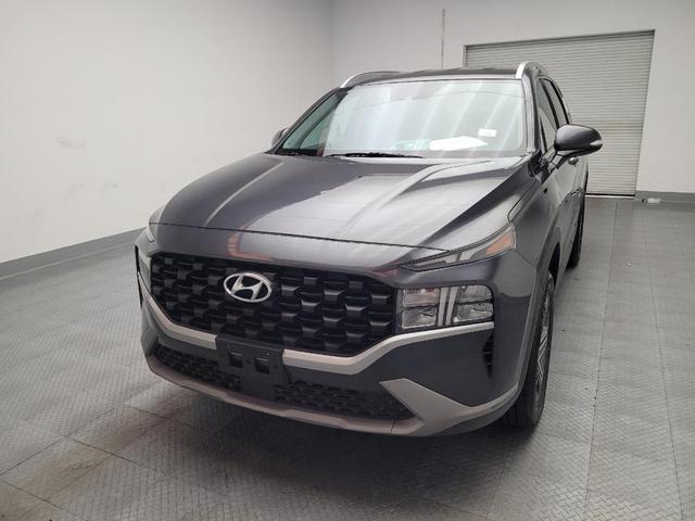 Photo of 2023 Gray Hyundai SANTA FE